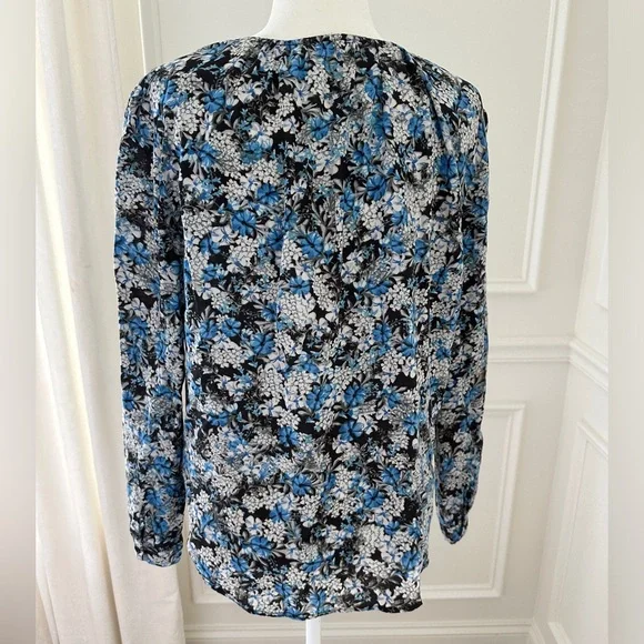 Velvet by Spencer & Graham Floral Blouse - Picture 2 of 11